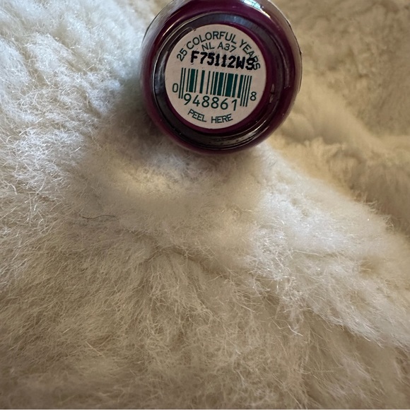 O•P•I Nail Polish “25 Colorful years” - Picture 3 of 3
